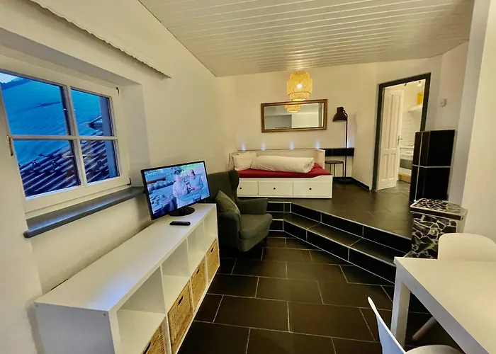 Appartments Limo דירה *